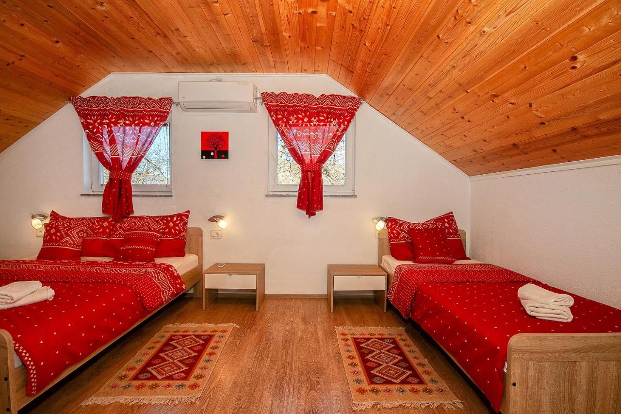 Apartment Ilija Rakovica Ngoại thất bức ảnh